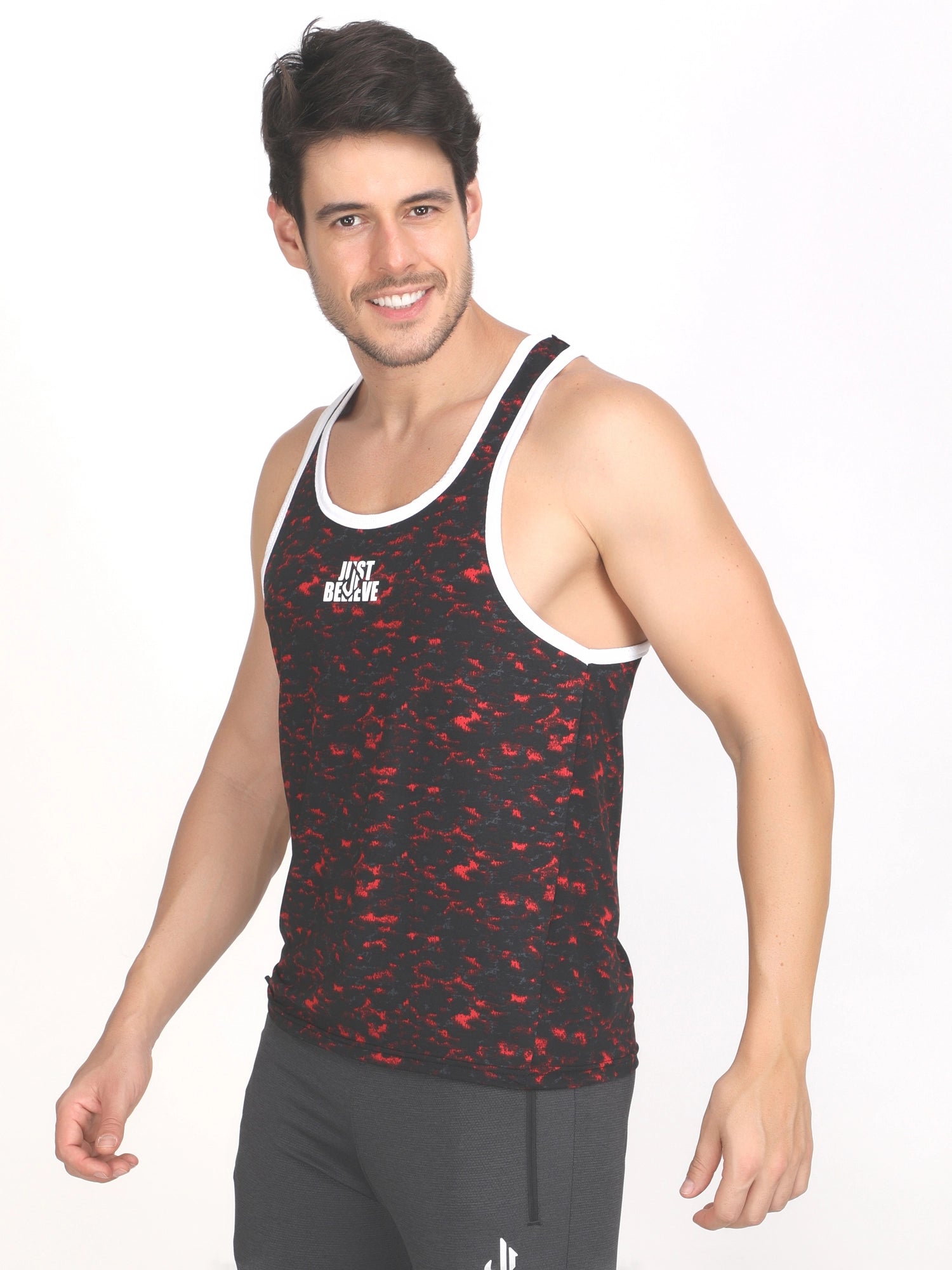 Jeffa Printed Training Vest in Red