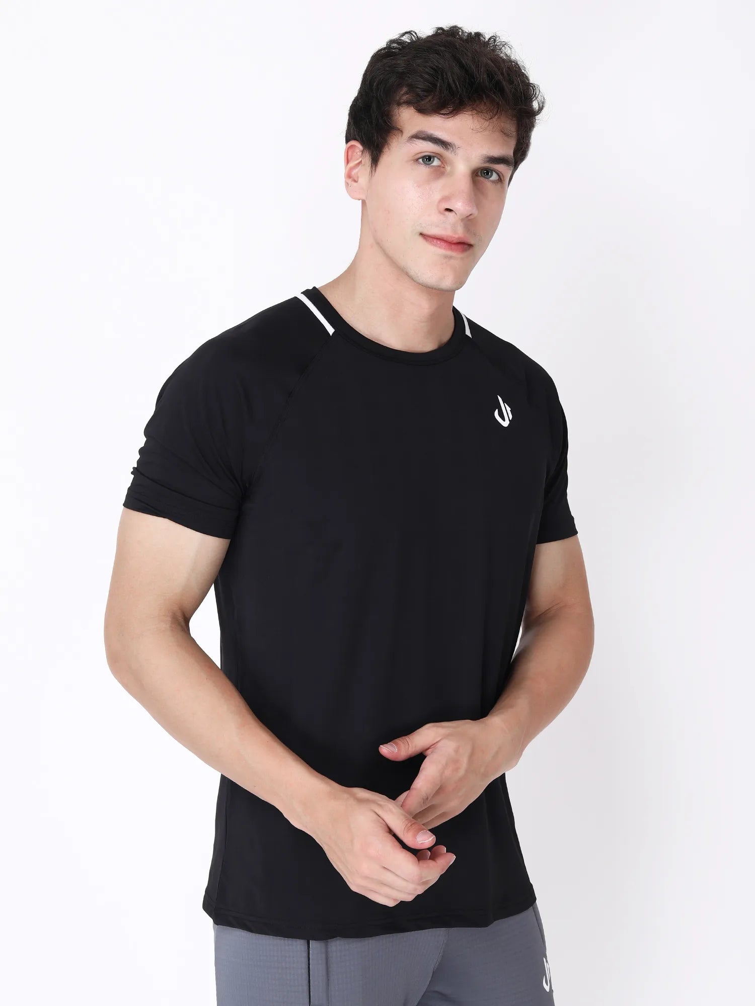 Jeffa Running T-shirt in Black