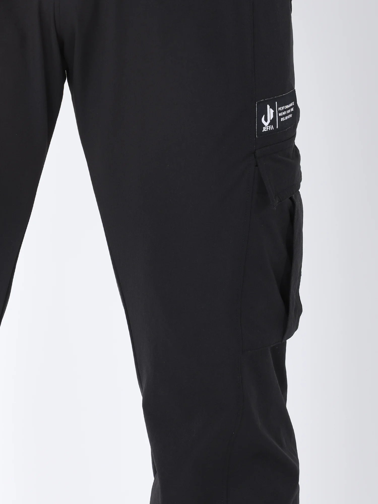 Essential Cargo Pants Black