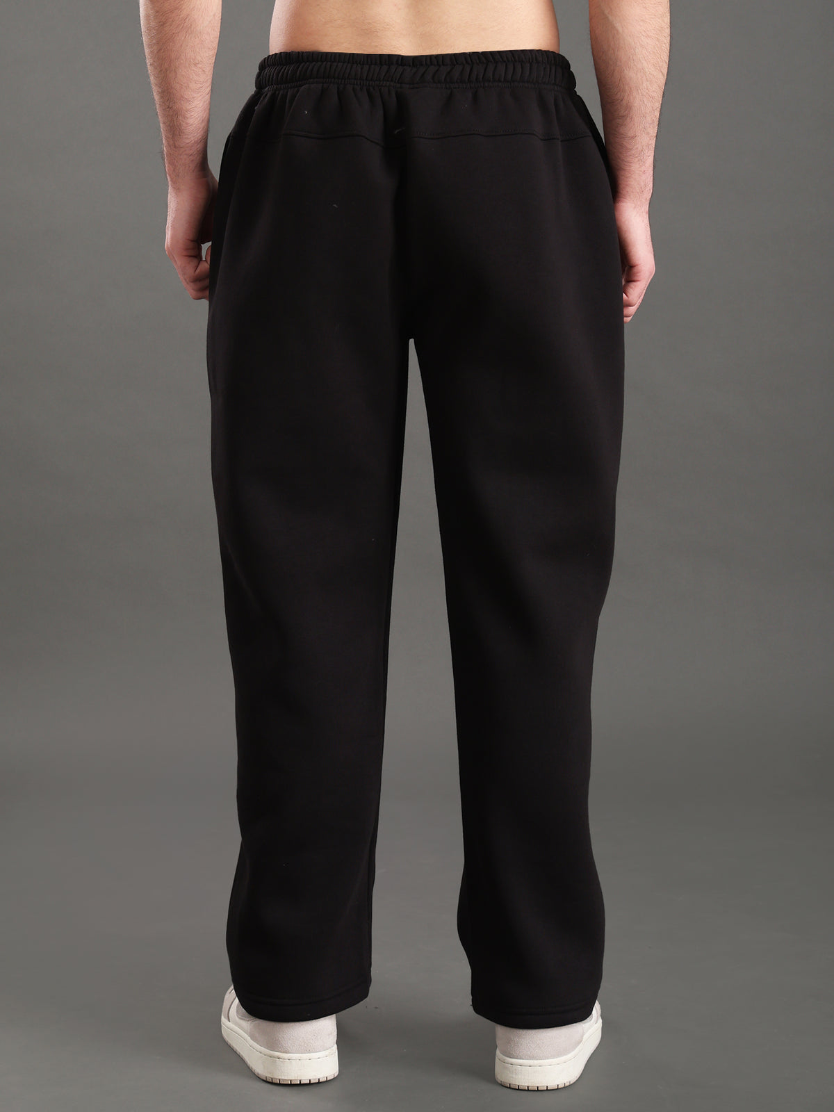 Core Essential Sweatpants (Black)