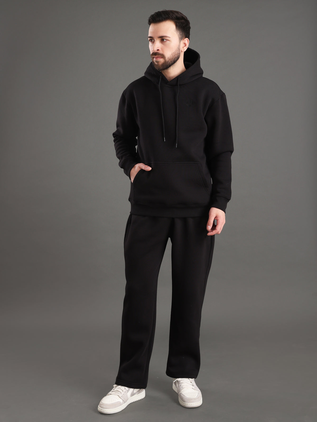 Core Essential Sweatpants (Black)