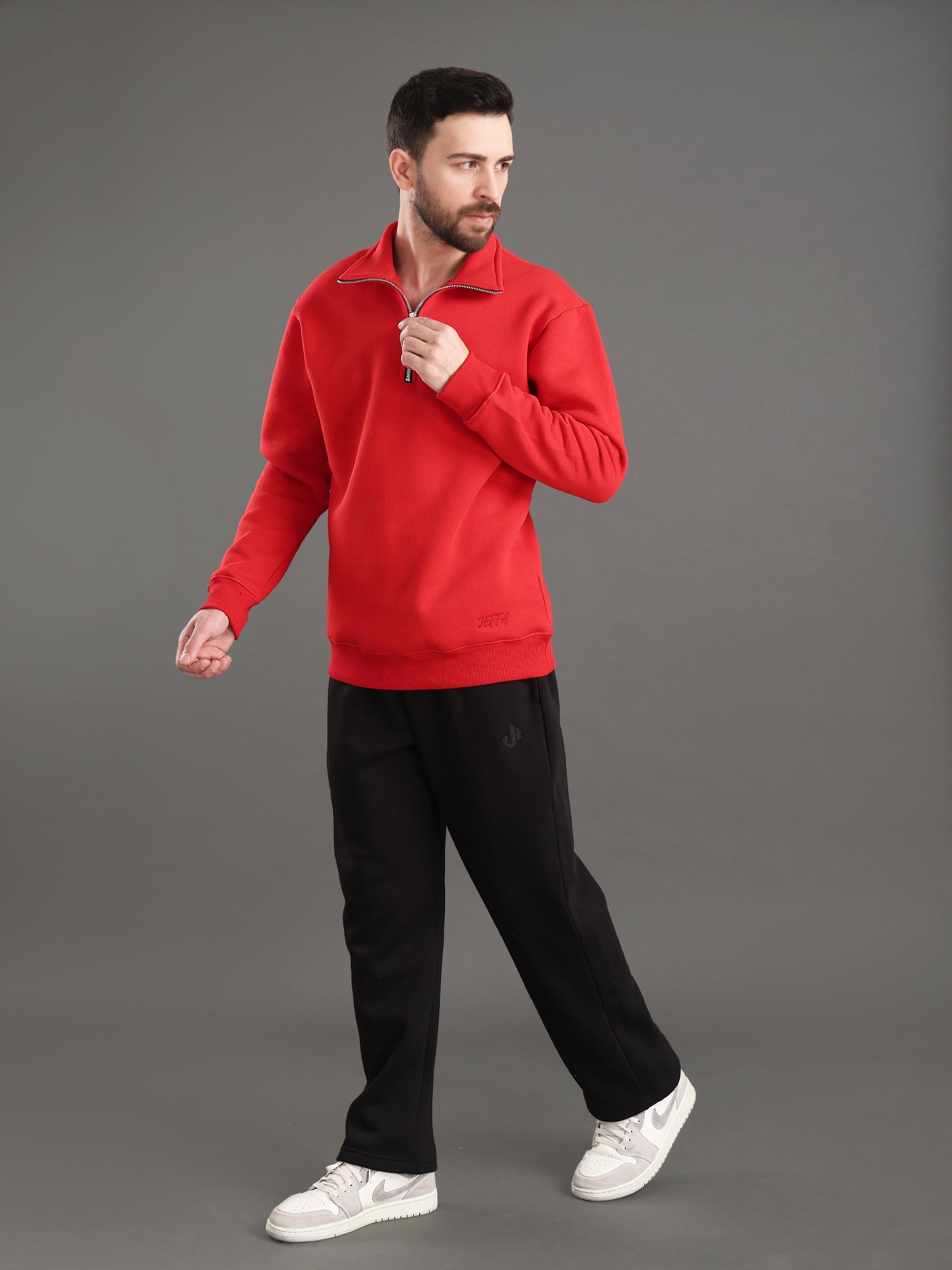 Core Essential Zip-Up Sweatshirt (Red) – JEFFA