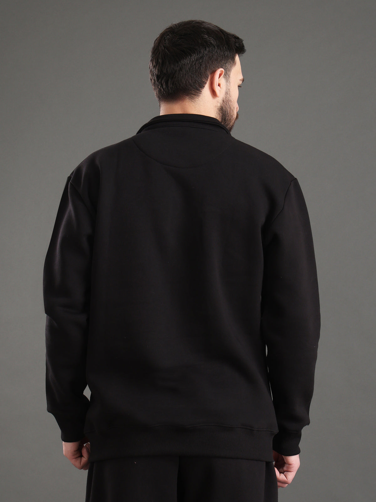 Core Essential Zip-Up Sweatshirt (Black)