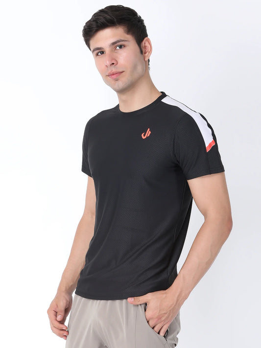Jeffa Endurance T-shirt in Black