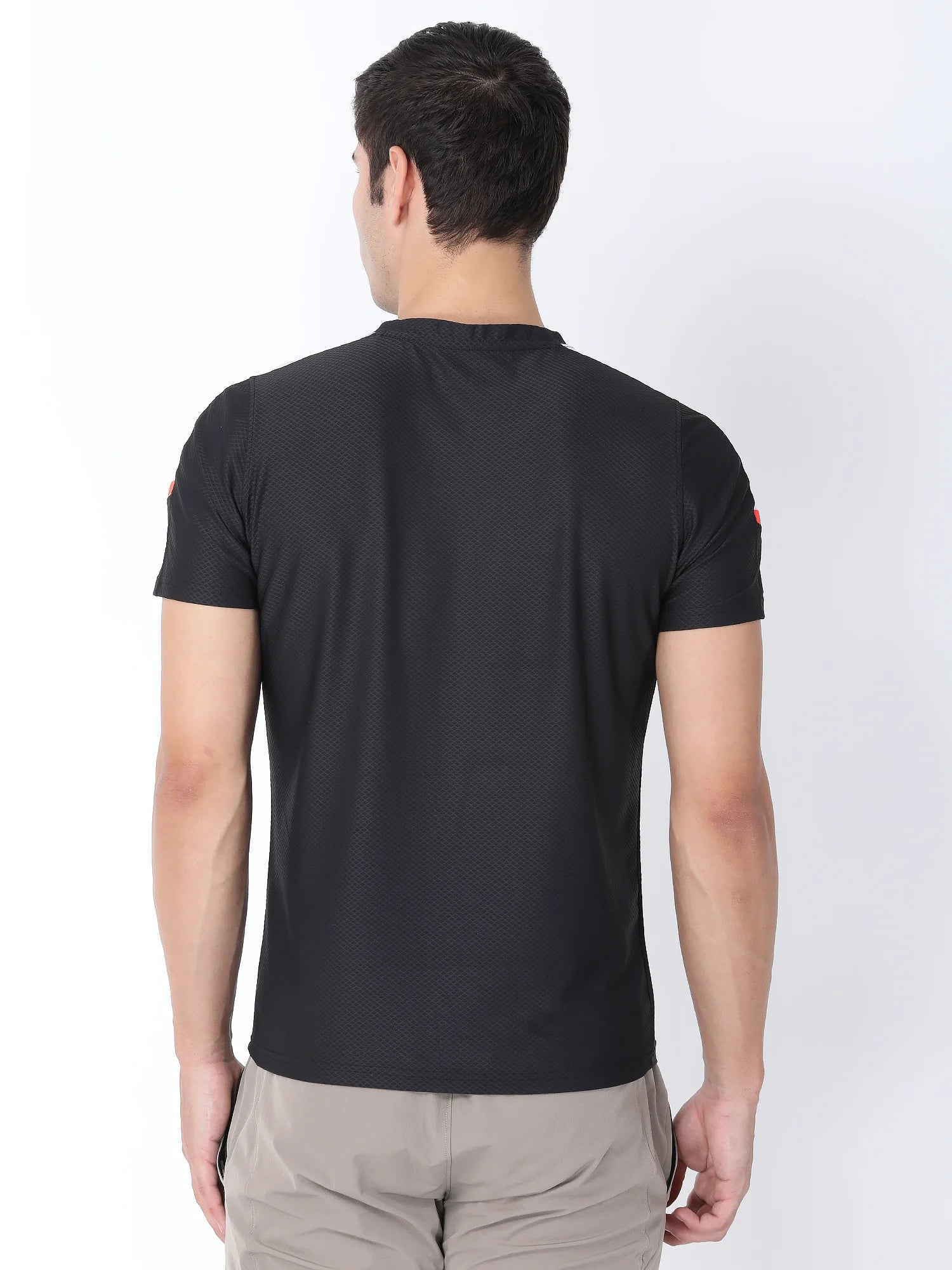 Jeffa Endurance T-shirt in Black