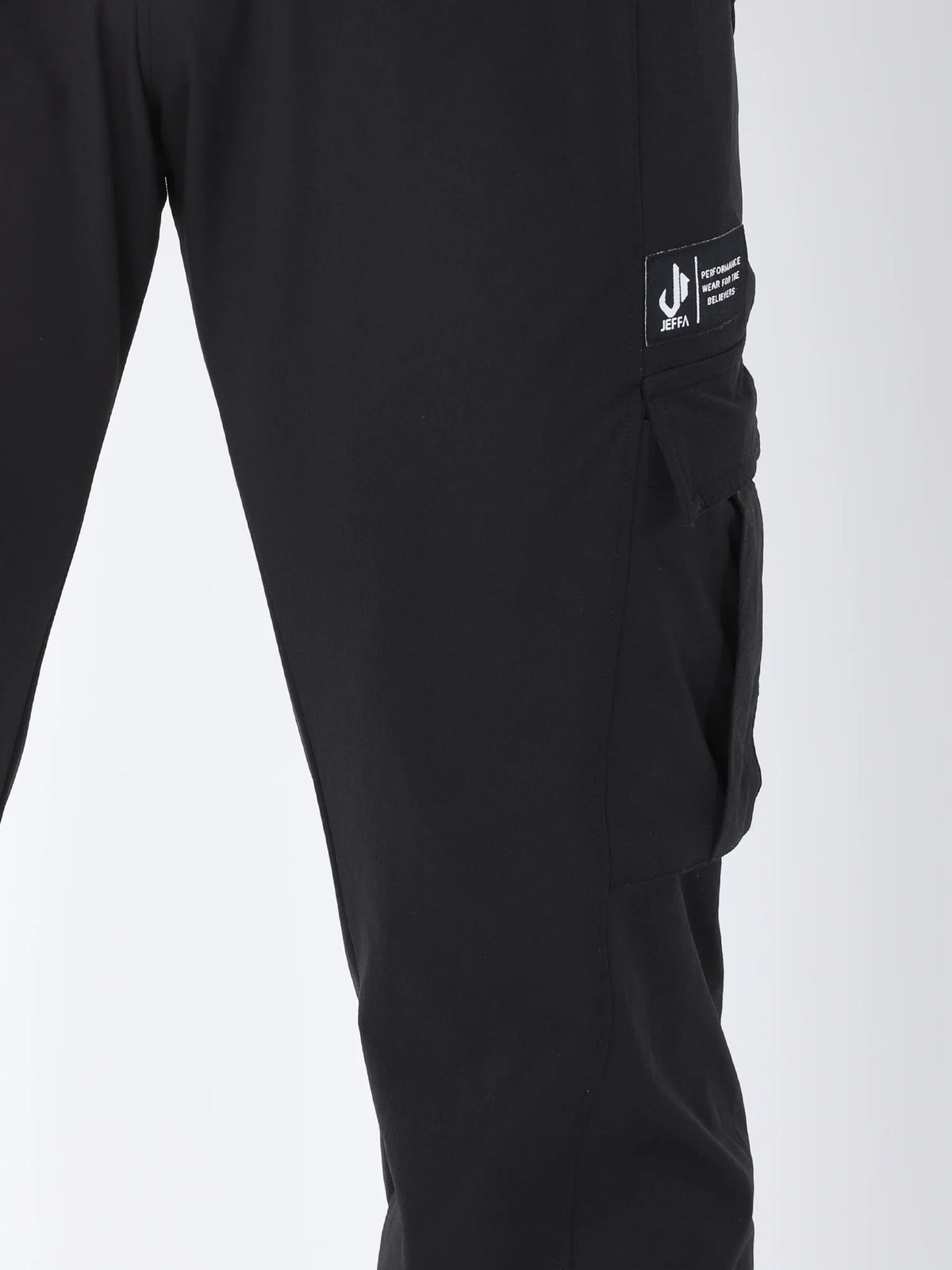 Essential Cargo Pants Black